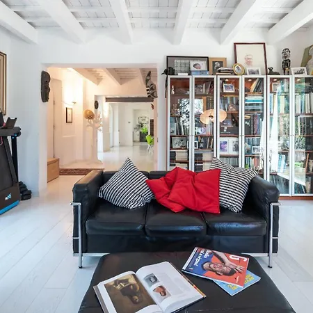 Villa Casa Cantagallo 4&4, Emma