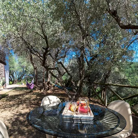 Vila Casa Cantagallo 4&4, Emma Fermo